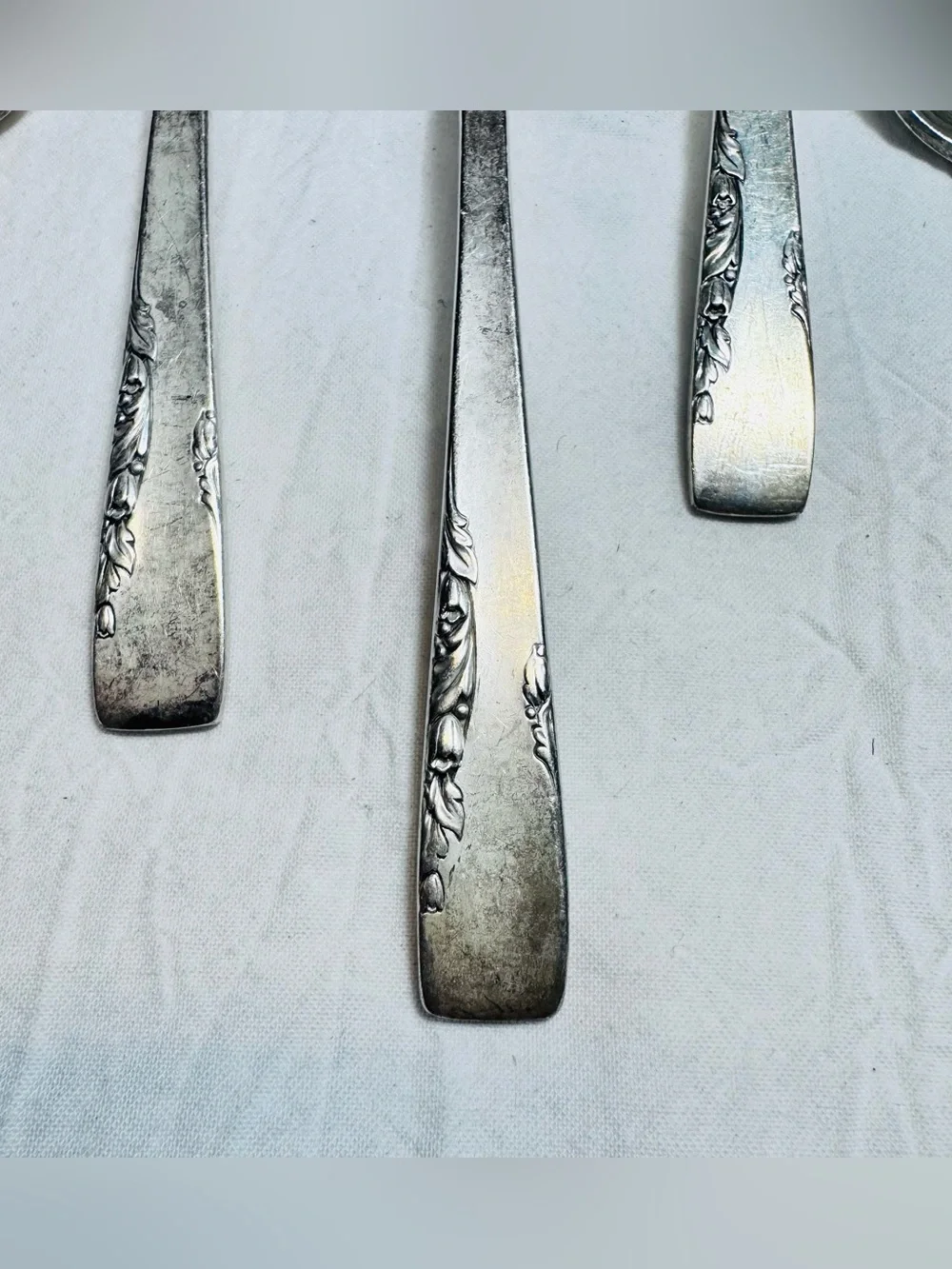 7 Pieces 1881 Rogers Oneida Ltd Proposal Silverplate Flatware Spoons